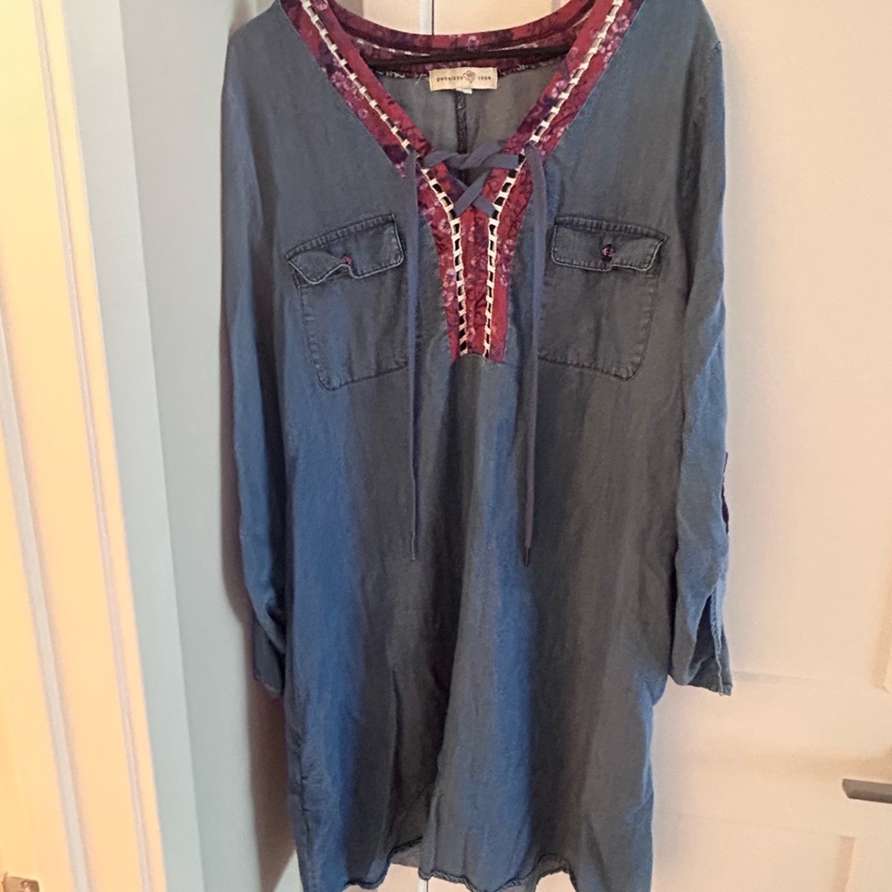 Women's Blue Tunic Top